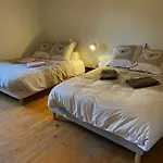 Table D'hotes Chez Dany Maomaow Et Garfield B&B Bellevue-la-Montagne