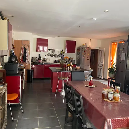 Bed & Breakfast Table D'hotes Chez Dany Maomaow Et Garfield