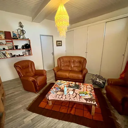 Couette-café D Hotes Chez Dany Maowmaow Et Garfield Bellevue-la-Montagne