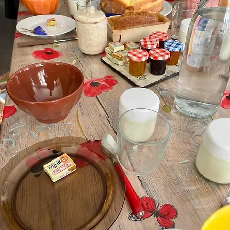 Table D'hotes Chez Dany Maomaow Et Garfield 3* Bellevue-la-Montagne